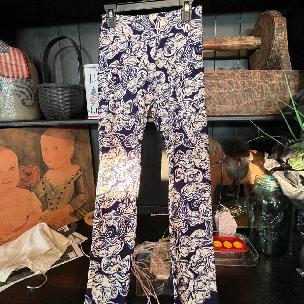 LuLaRoe Blue and White Patterned Leggings